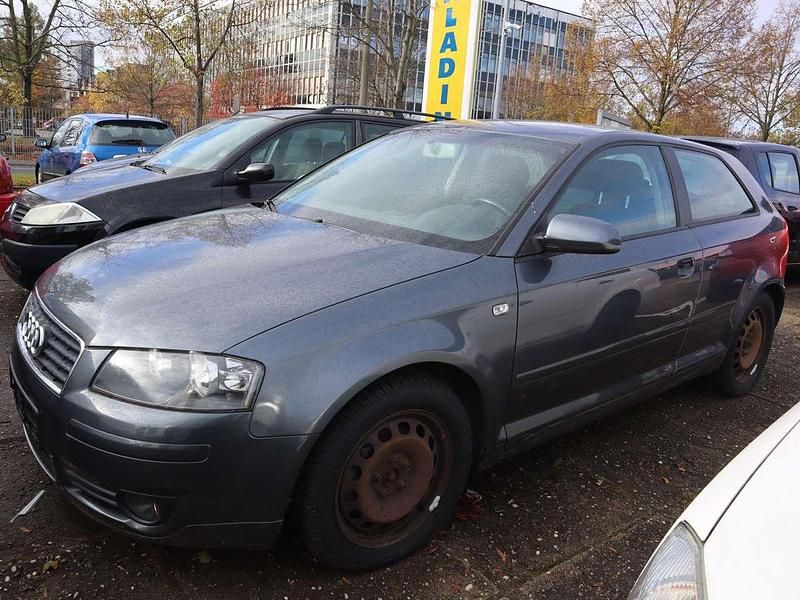 Delfingrau metallic Gebraucht 2003 Audi A3 Ambition Kleinwagen | 1.500 € (Guter Preis) - Bild 1/4