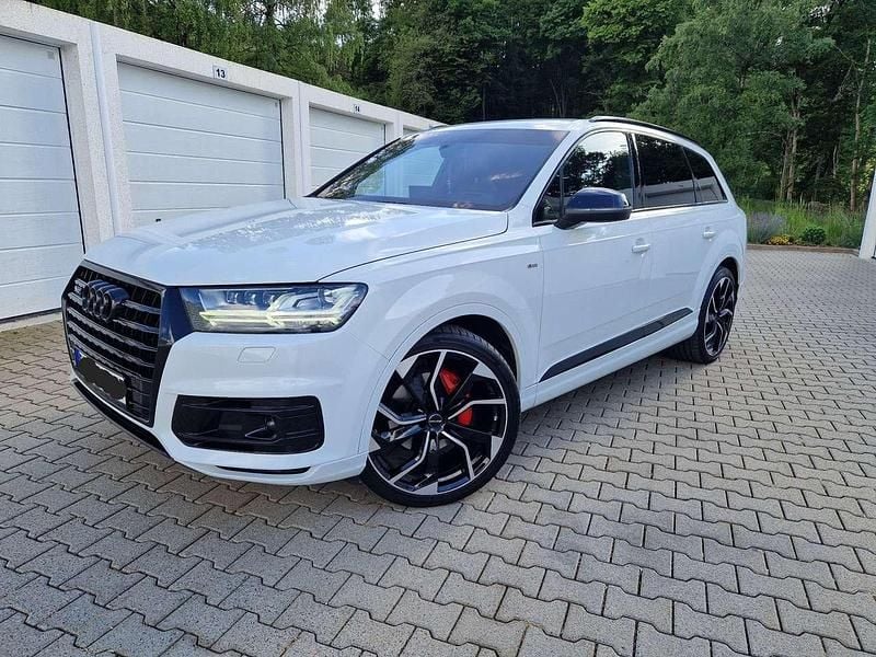 Weiß Gebraucht 2016 Audi Q7 SUV | 30.000 € (Guter Preis) - Bild 1/4