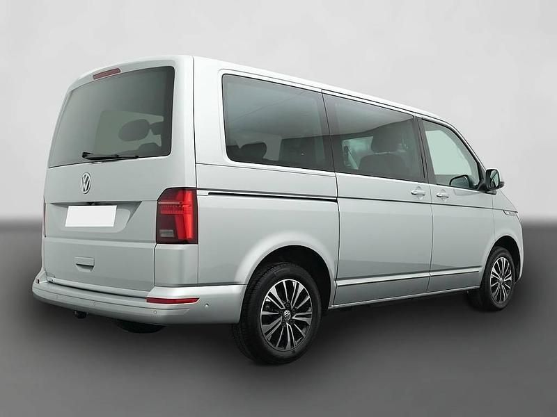 Gebraucht VW Multivan Comfortline 204 PS (150 kW) 2024 Silber Van