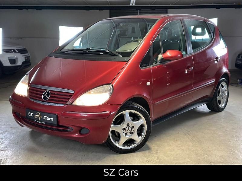 Gebraucht Mercedes A190 Elegance 125 PS (91 kW) 2001 Rot Van / Kleinbus