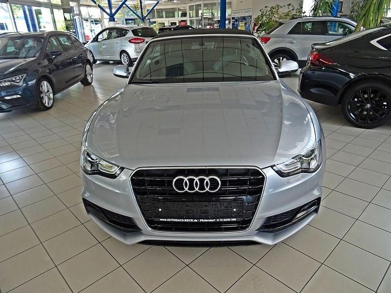 Gebraucht Audi A5 Cabriolet Sport 150 PS (110 kW) 2016 Florettsilber metallic Cabrio