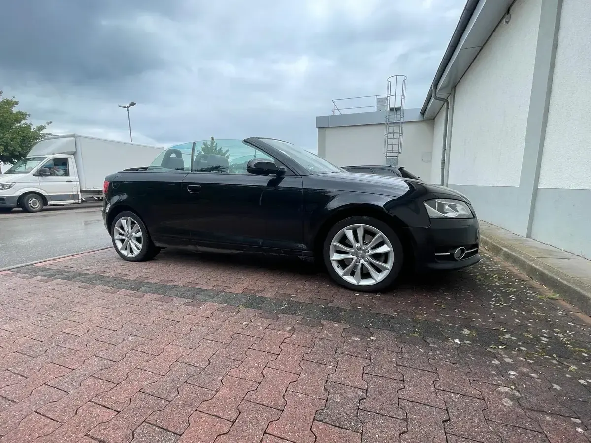 Gebraucht Audi A3 Cabriolet 200 PS (147 kW) 2011 Schwarz Cabrio