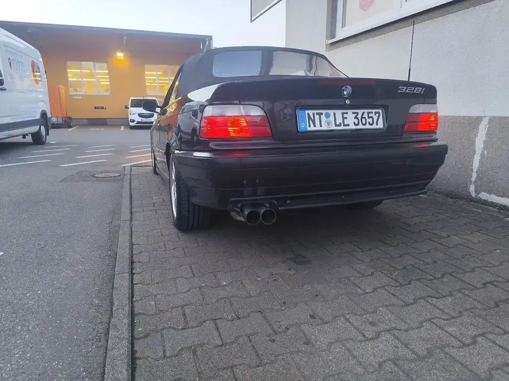 Gebraucht BMW 328 Cabriolet M Sport 193 PS (141 kW) 1997 Schwarz Cabrio