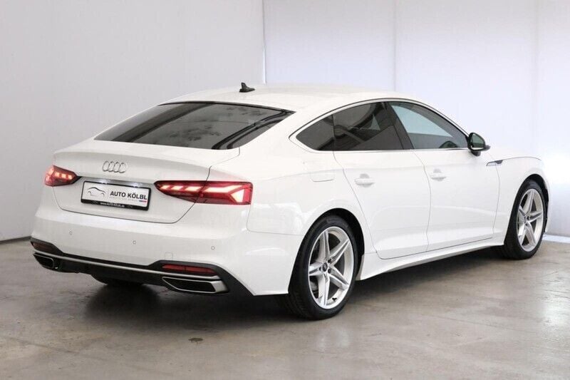 Gebraucht Audi A5 Sportback Advanced 204 PS (150 kW) 2021 Weiß Kleinwagen