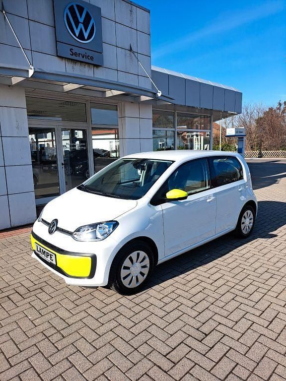 Gebraucht VW up! Move 65 PS (47 kW) 2021 Weiß Kleinwagen
