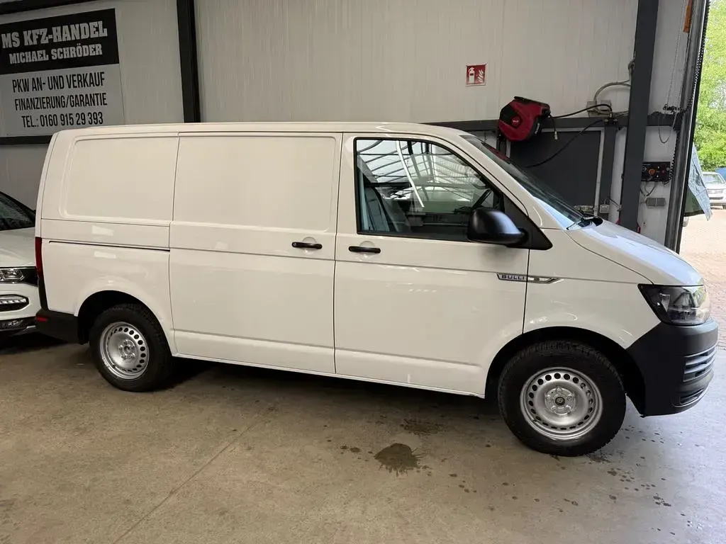 Gebraucht VW Transporter 102 PS (75 kW) 2017 Weiß Van