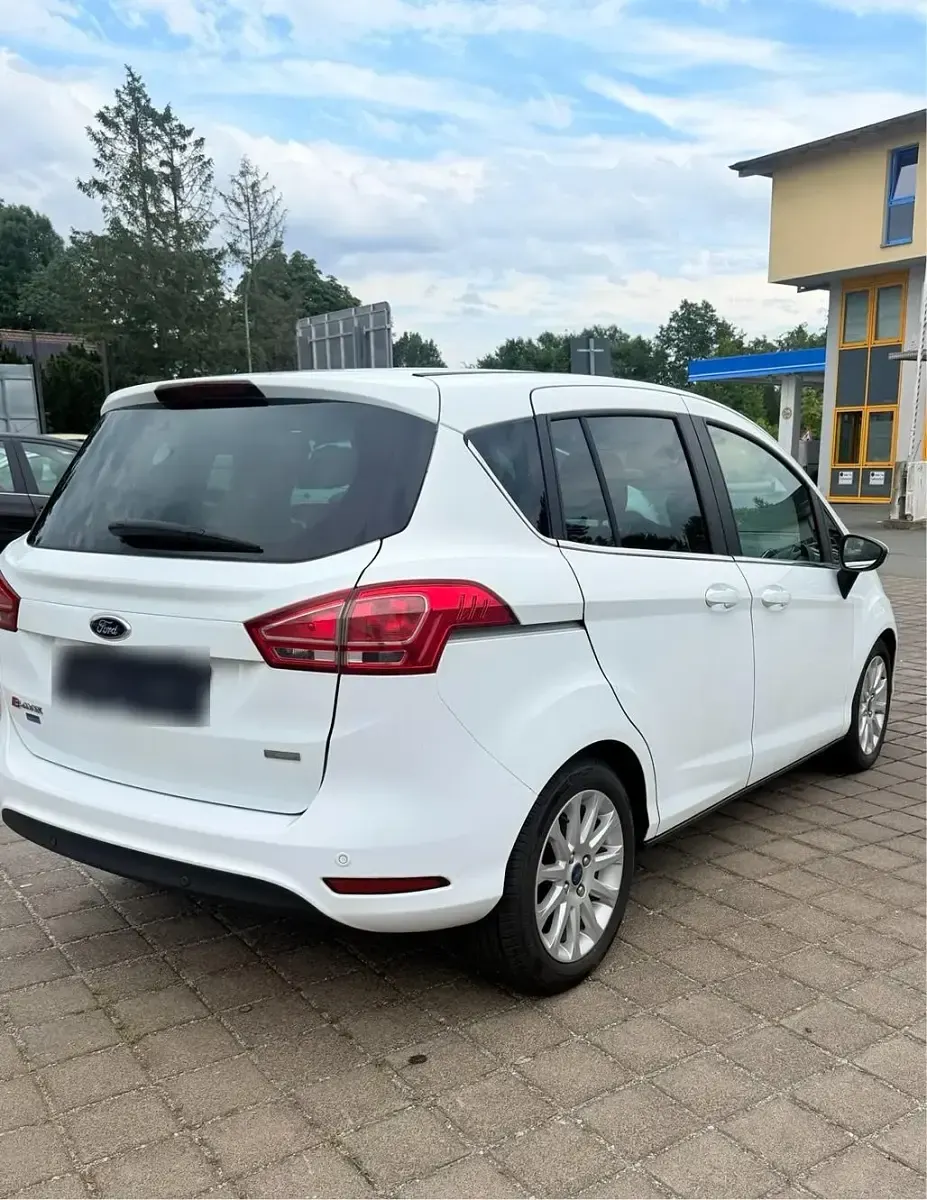 Gebraucht Ford B-MAX Titanium 101 PS (74 kW) 2015 Weiß Van / Kleinbus