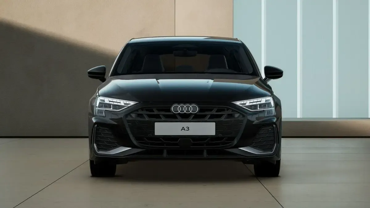 Gebraucht Audi A3 S-Line 150 PS (110 kW) 2025 Schwarz Limousine