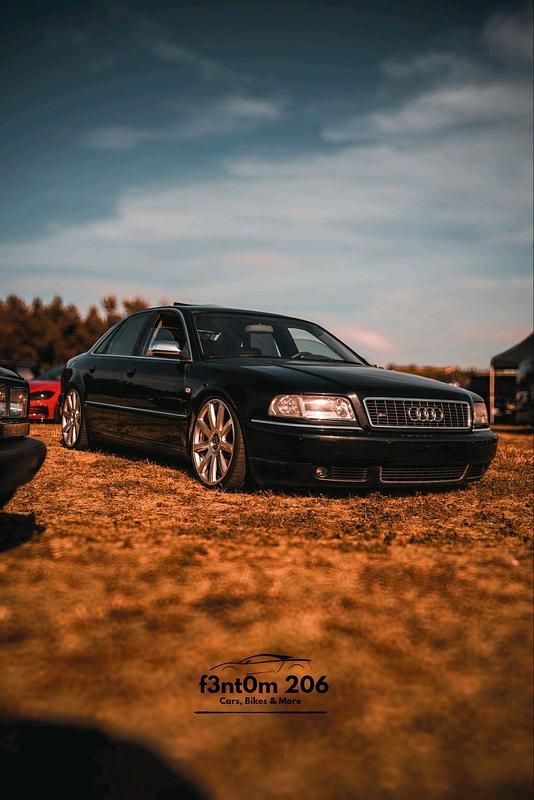 Schwarz Gebraucht 2000 Audi S8 Comfort Limousine | 19.999 € (Guter Preis) - Bild 1/4