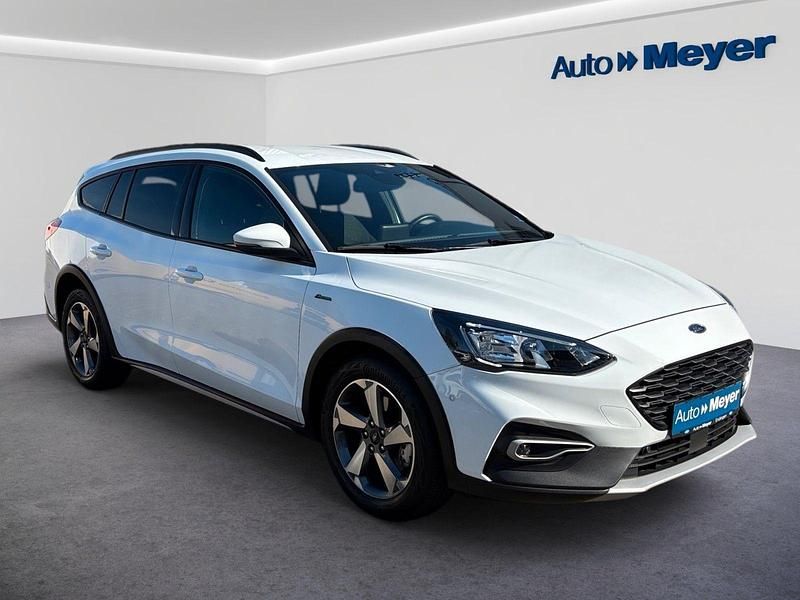Gebraucht Ford Focus Active X 155 PS (114 kW) 2020 Weiß Kombi