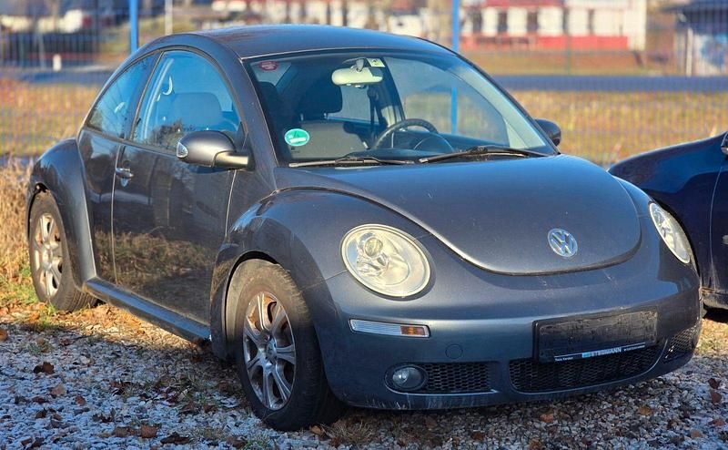 Grau Gebraucht 2007 VW Beetle Limousine | 1.990 € (Fairer Preis) - Bild 1/4