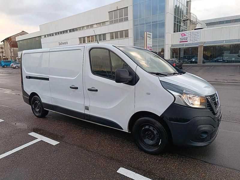 Gebraucht Nissan NV300 121 PS (88 kW) 2019 Weiß Van
