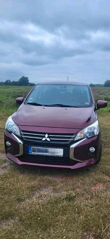 Rot Gebraucht 2021 Mitsubishi Space Star Kleinwagen | 9.990 € (Fairer Preis) - Bild 1/4