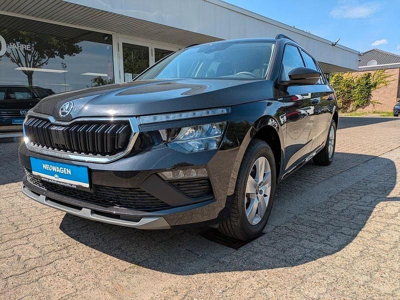 Neu Skoda Kamiq 116 PS (85 kW) 2025 Schwarz SUV
