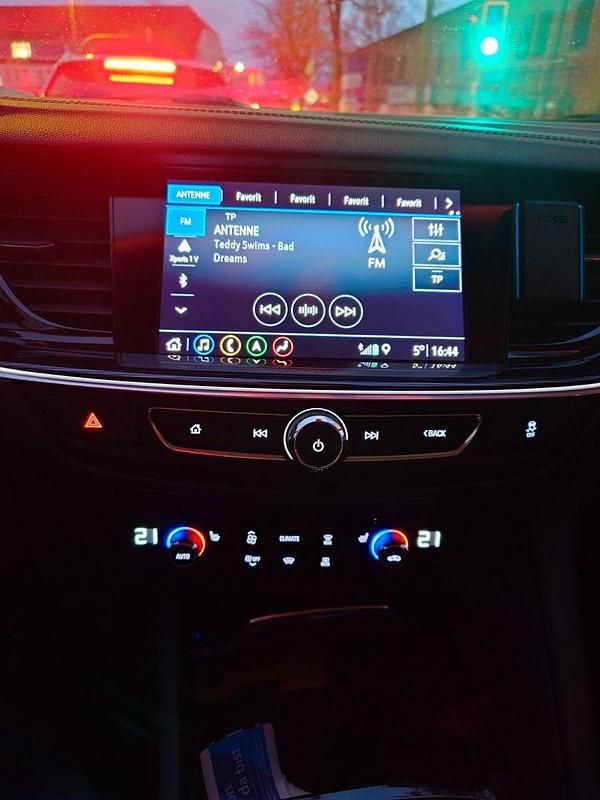 Gebraucht Opel Insignia 170 PS (125 kW) 2019 Blau Kombi