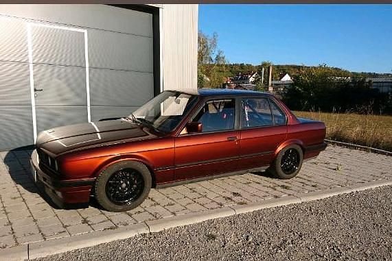 Gebraucht BMW 325 170 PS (125 kW) 1988 Orange Limousine