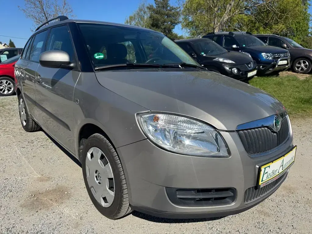 Gebraucht Skoda Fabia Ambiente 86 PS (63 kW) 2009 Beige Kombi