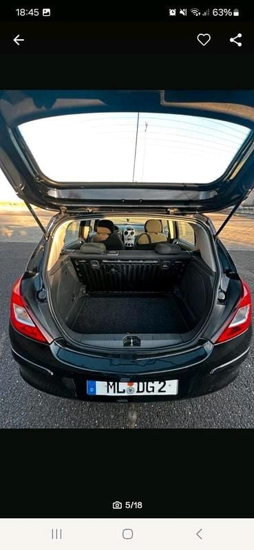 Gebraucht Opel Corsa 64 PS (47 kW) 2010 Schwarz Kleinwagen