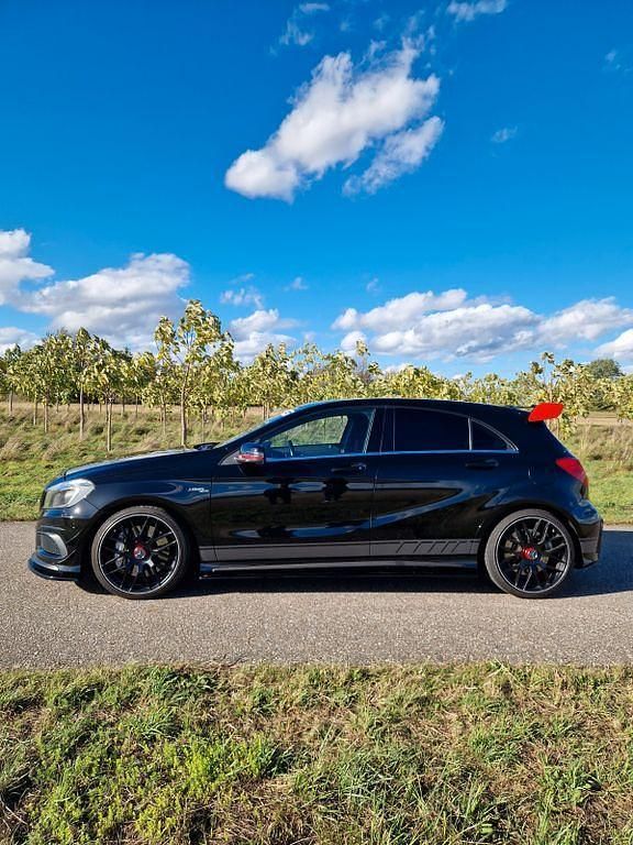 Gebraucht Mercedes A45 AMG AMG 360 PS (264 kW) 2015 Schwarz Limousine