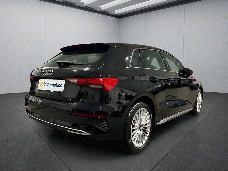 Schwarz Gebraucht 2022 Audi A3 Sportback Kleinwagen | 26.699 € (Fairer Preis) - Bild 1/4