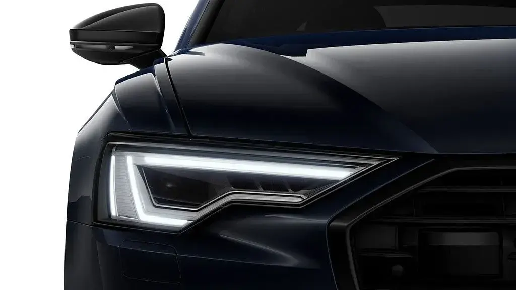 Gebraucht Audi A6 S-Line 367 PS (269 kW) 2023 Blau Kombi