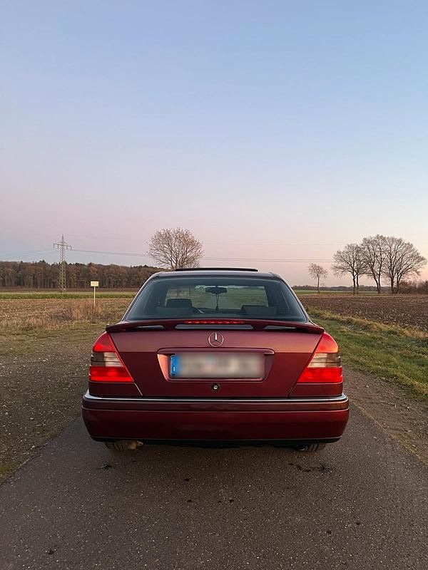 Gebraucht Mercedes C180 Elegance 120 PS (88 kW) 1997 Limousine