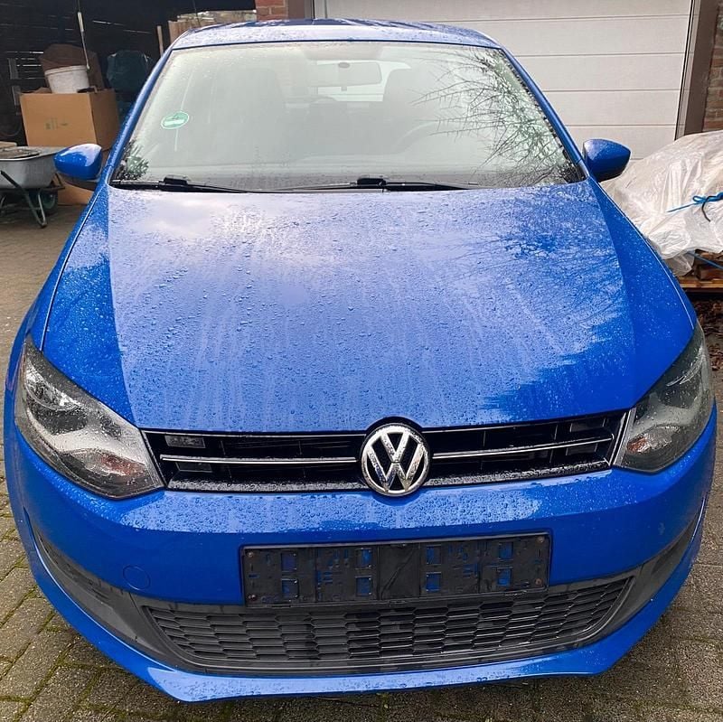 Blau Gebraucht 2013 VW Polo Kleinwagen | 4.350 € (Superpreis) - Bild 1/4