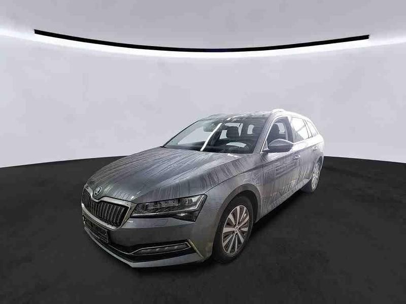 Gebraucht Skoda Superb Style 218 PS (160 kW) 2023 Graphitegrau metallic Kombi