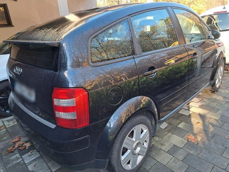 Gebraucht Audi A2 75 PS (55 kW) 2005 Blau Kleinwagen