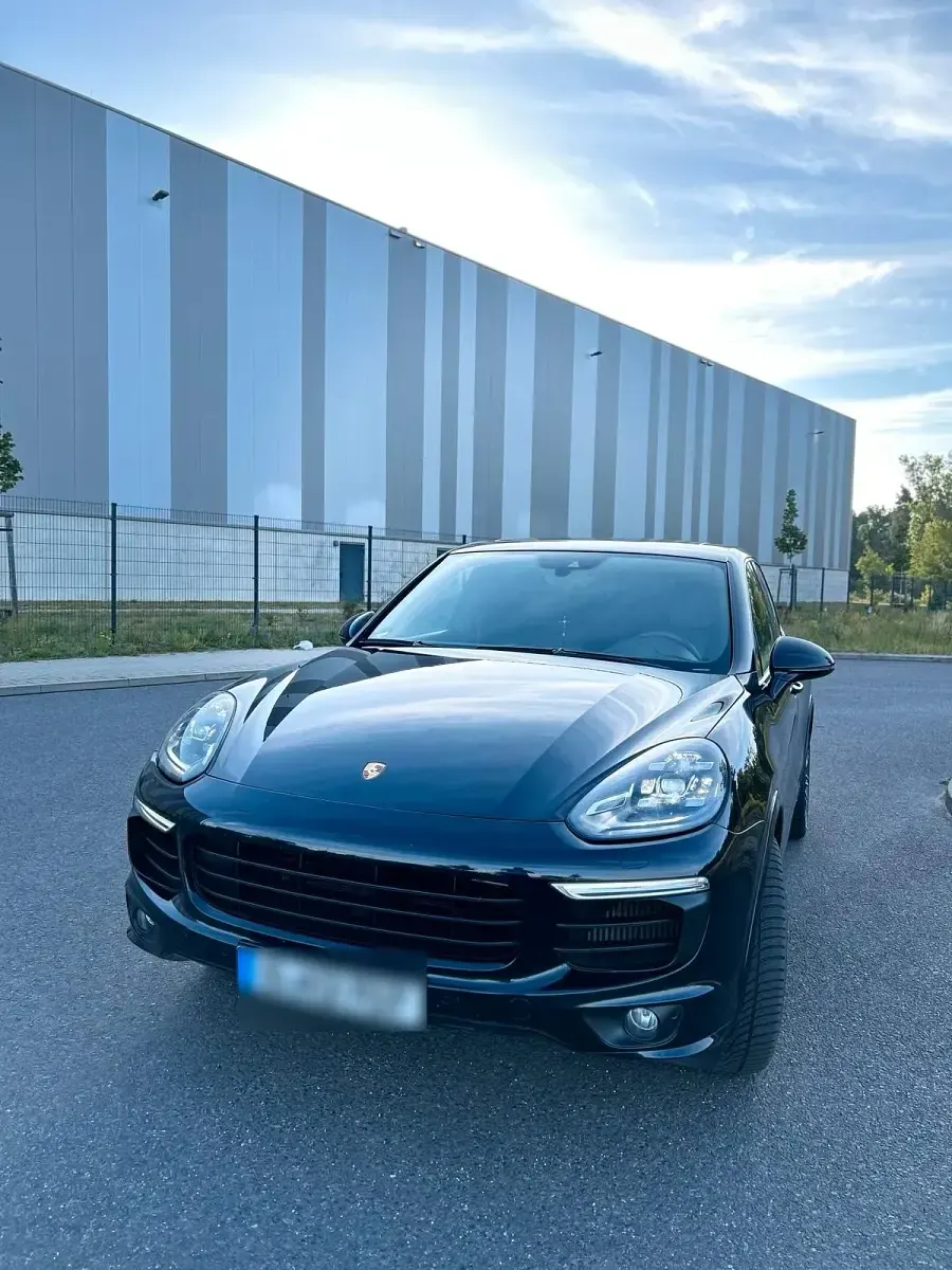 Gebraucht Porsche Cayenne 262 PS (192 kW) 2015 Blau SUV