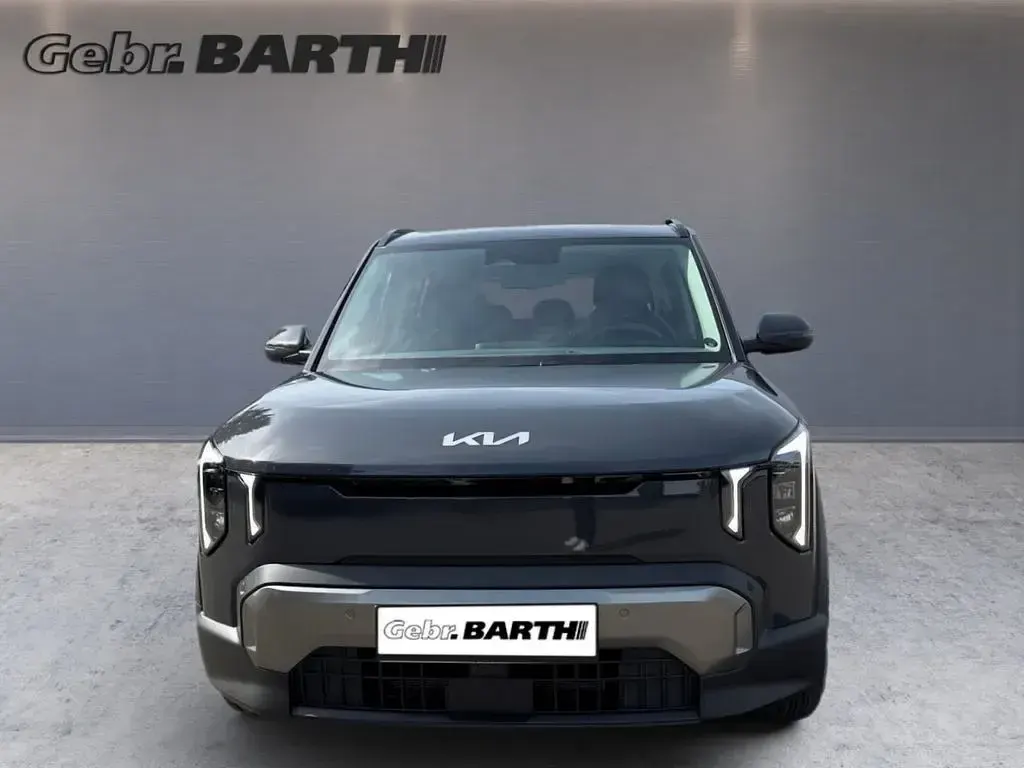 Neu Kia EV2 Earth 106 kW (145 PS) 2026 Grau SUV