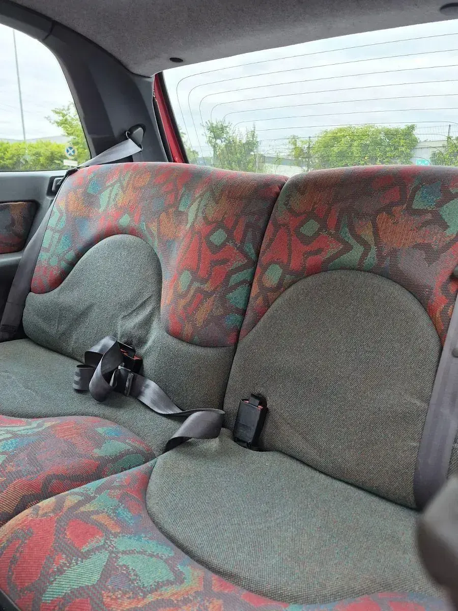 Gebraucht Renault Clio 54 PS (39 kW) 1995 Rot Kleinwagen