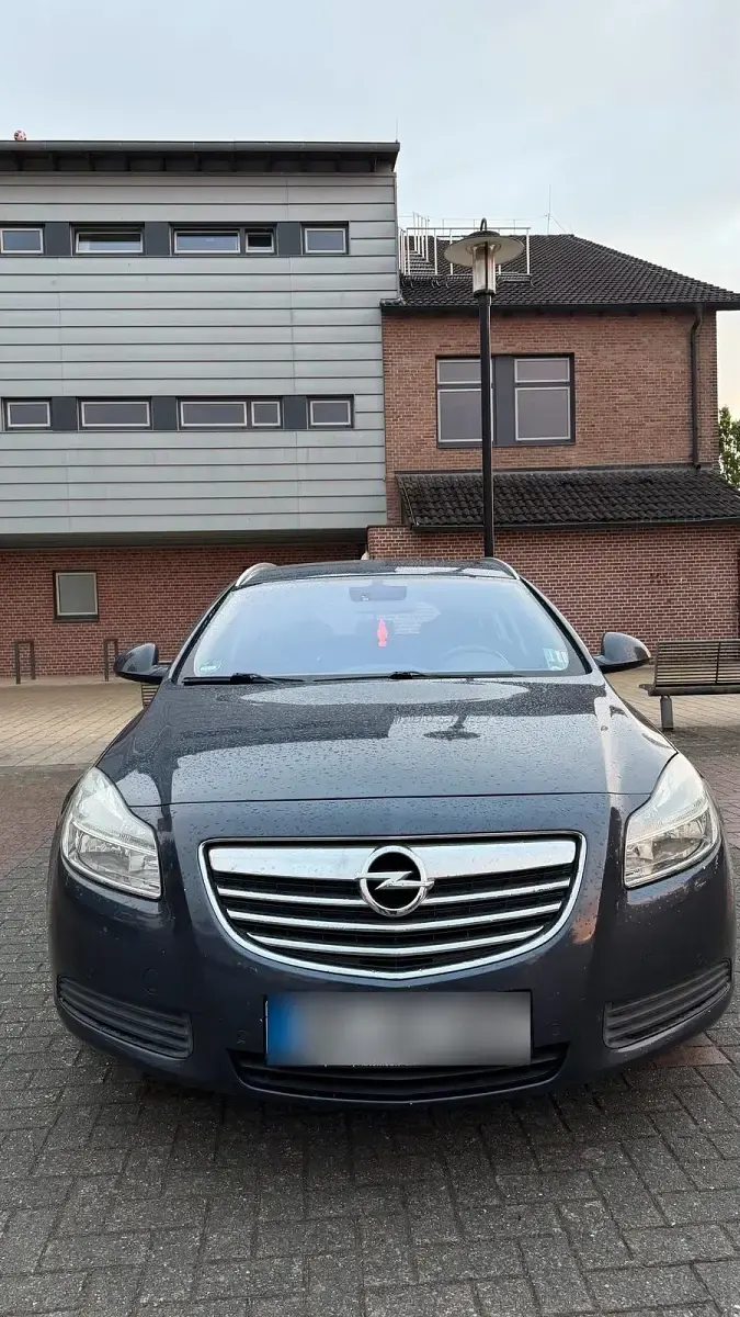 Gebraucht Opel Insignia 160 PS (117 kW) 2009 Blau Limousine