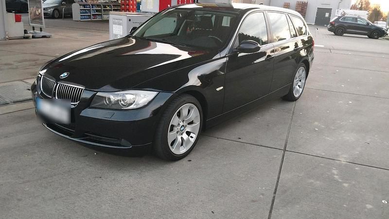 Gebraucht BMW 325 2007 Schwarz Kombi