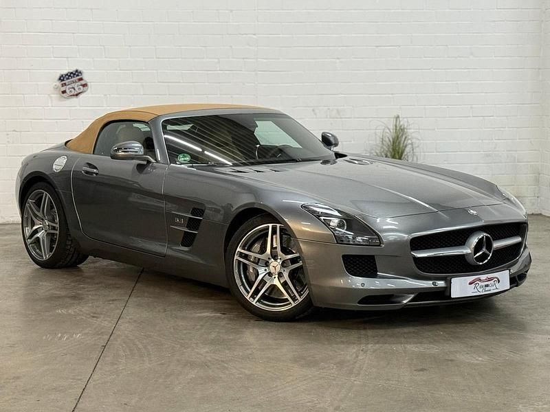 Silber Gebraucht 2012 Mercedes SLS AMG AMG Cabrio | 159.900 € - Bild 1/4