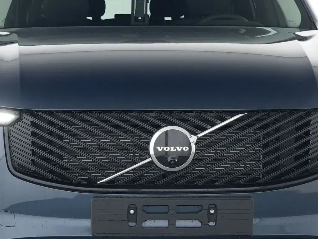 Gebraucht Volvo XC90 Plus 455 PS (334 kW) 2025 Denim blue / metallic SUV