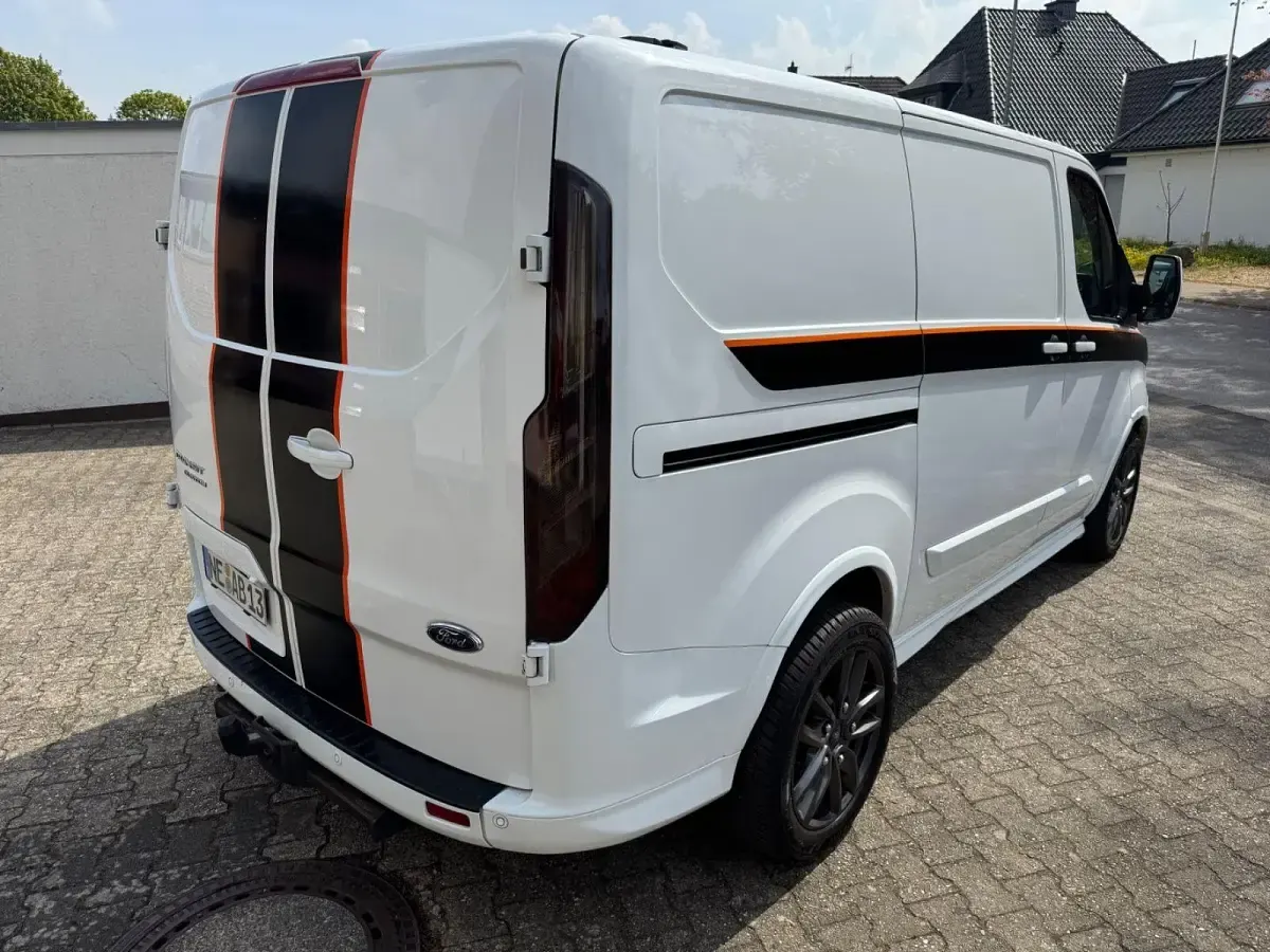 Gebraucht Ford Transit Custom Sport 170 PS (125 kW) 2019 Weiß Van / Kleinbus