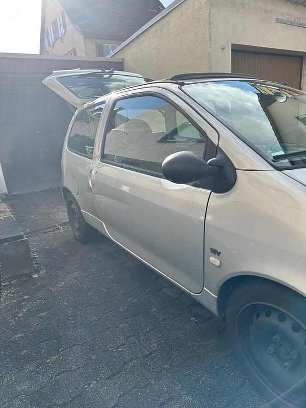 Gebraucht Renault Twingo 75 PS (55 kW) 2004 Andere farben Kleinwagen