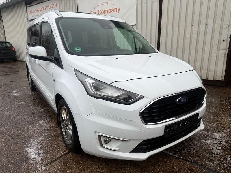 Weiß Gebraucht 2018 Ford Grand Tourneo Connect Titanium Van / Kleinbus | 7.900 € - Bild 1/4
