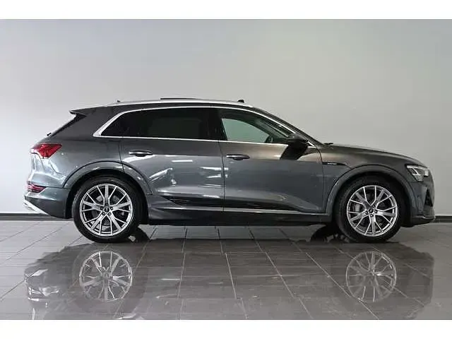 Gebraucht Audi e-tron S-Line 300 kW (408 PS) 2020 SUV