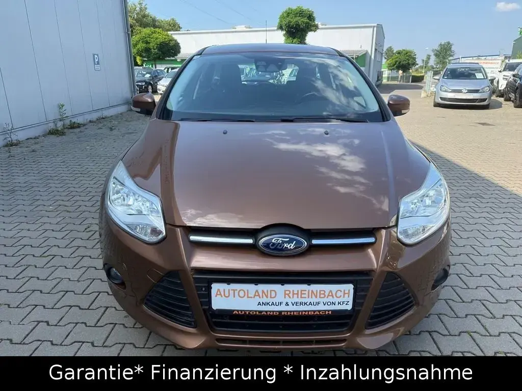 Gebraucht Ford Focus SYNC Edition 101 PS (74 kW) 2014 Braun Limousine