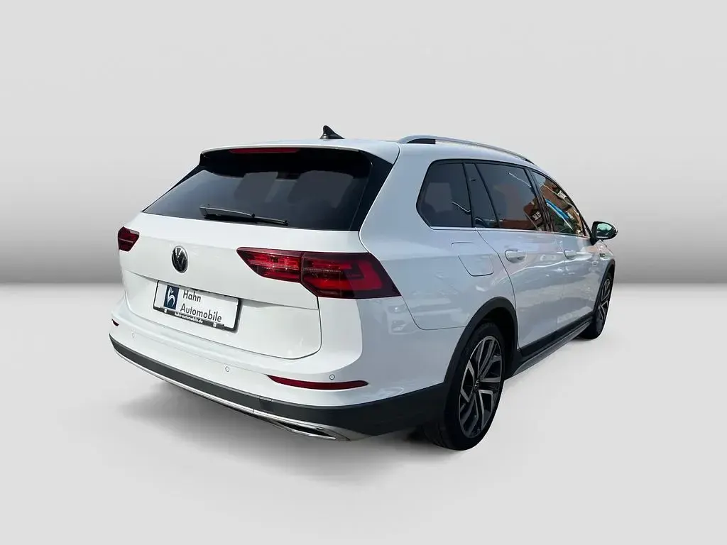 Gebraucht VW Golf Alltrack 200 PS (147 kW) 2023 Pure white Kombi