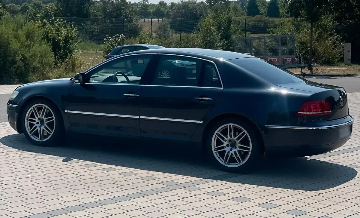 Gebraucht VW Phaeton 221 PS (162 kW) 2006 Grau Limousine