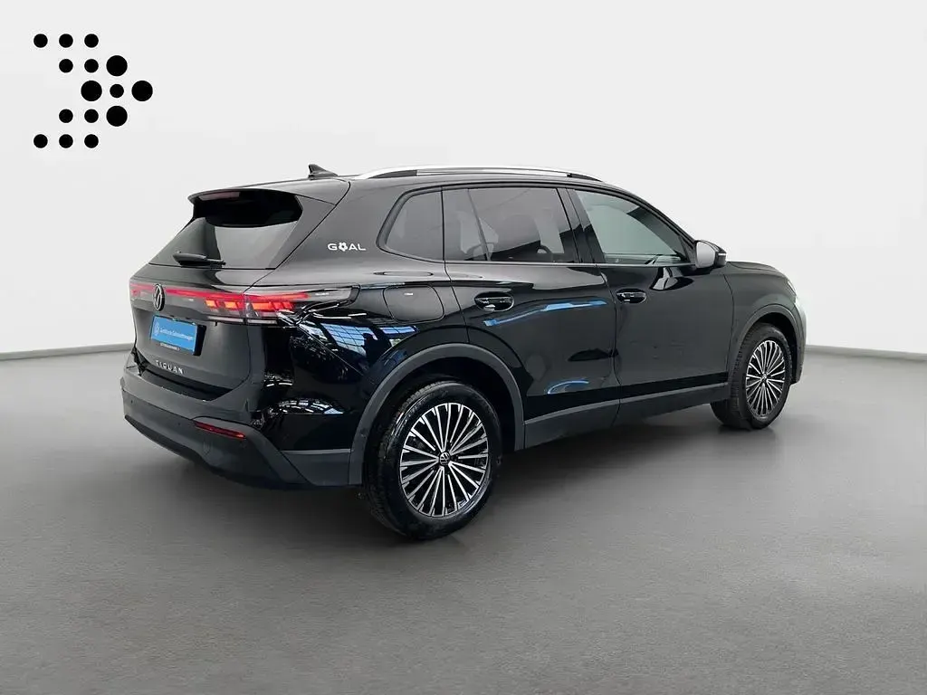 Gebraucht VW Tiguan Goal 150 PS (110 kW) 2025 Grenadillschwarz metallic SUV