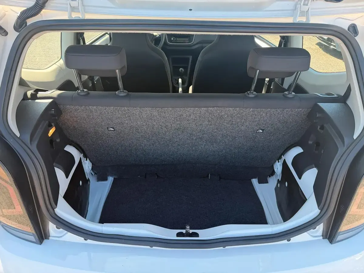 Usata VW up! 60 CV (44 kW) 2018 Bianco Utilitaria