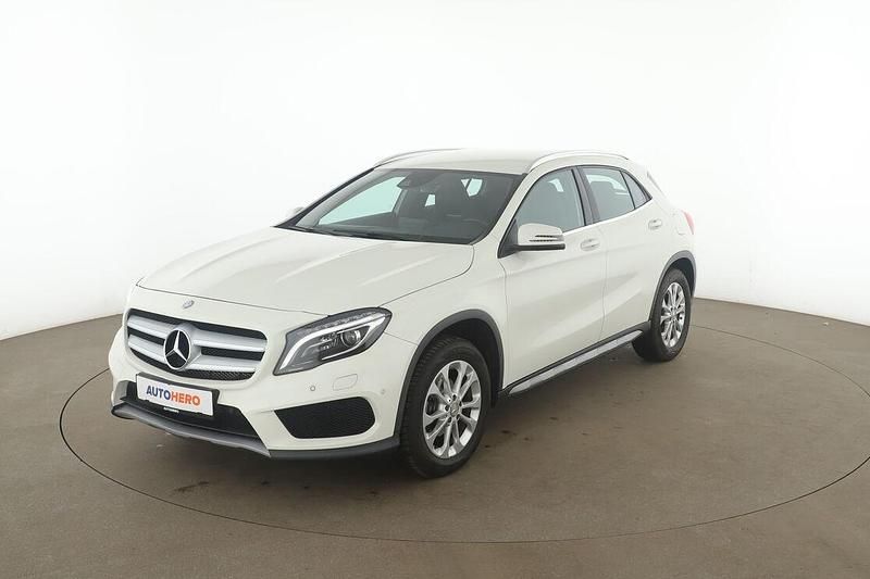 Usata Mercedes GLA200 AMG line 156 CV (114 kW) 2015 SUV