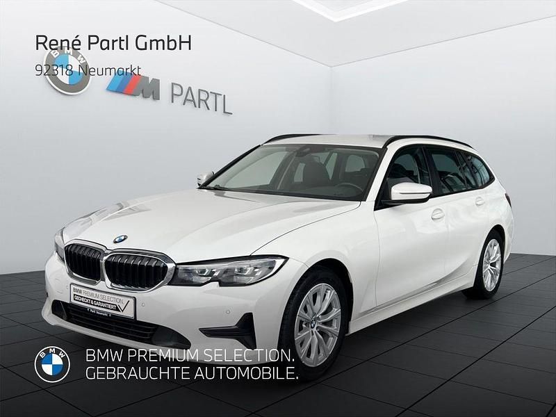 Gebraucht BMW 318 Advantage 150 PS (110 kW) 2022 Alpinweiß uni Kombi