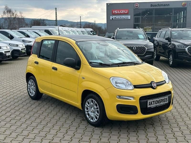Neu Fiat Panda Icon 69 PS (50 kW) 2026 Gelb Limousine