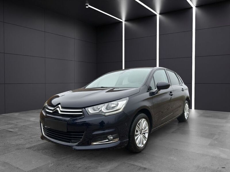 Blau Gebraucht 2017 Citroën C4 Limousine | 7.480 € (Fairer Preis) - Bild 1/4