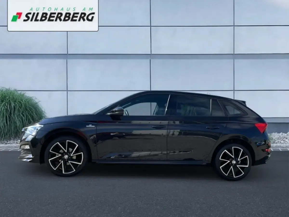 Gebraucht Skoda Scala Monte Carlo 150 PS (110 kW) 2022 Blackmagic perleffekt Kleinwagen